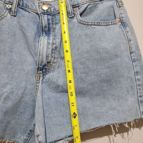 Universal Thread Boyfriend Shorts Size 10/30R - Picture 7 of 10